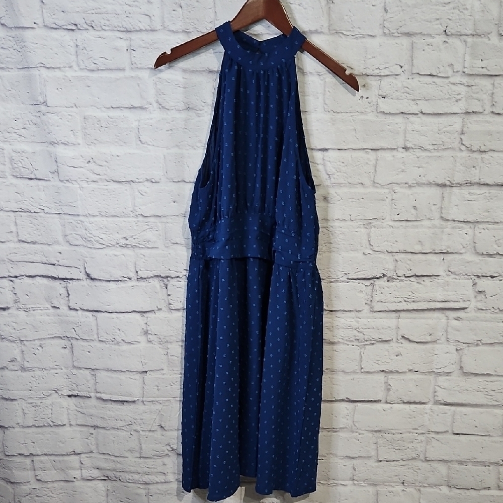 Elegant Blue Polka Dot Midi Dress